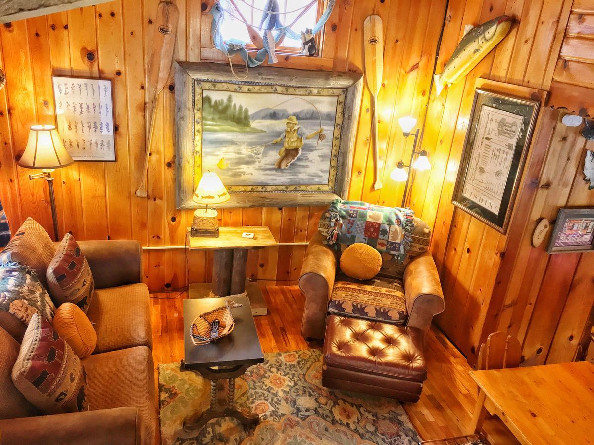 Pine Haven 3*